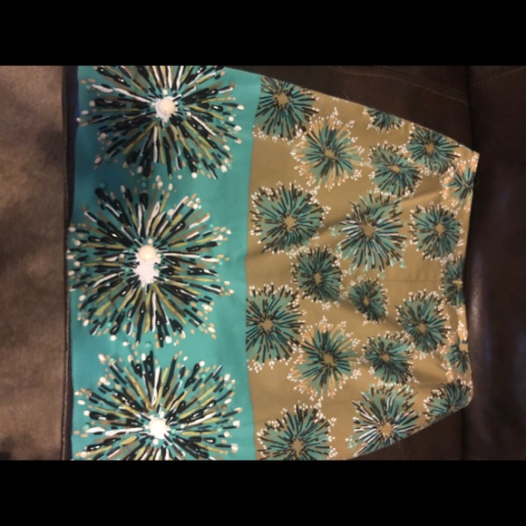 Carlisle Beaded Green and Tan Skirt - Picture 3 of 5